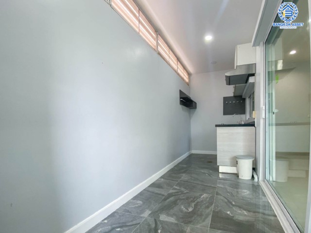 *****ทาวน์เฮ้าส์มือสองย่านนนทบุรี ม.พฤกษาทาวน์เน็กซ์ ติวานนท์-พระราม5 หลังมุม! เนื้อที่มากถึงเกือบ 23 ตร.ว. ตกแต่งใหม่ ฟังก์ชัน 3 ห้องนอน 2 ห้องน้ำ 1 ที่จอดรถ ตัวบ้านติดสวน อากาศถ่ายเทดี บนทำเลติดถ.นครอินทร์ ใกล้รถไฟฟ้าสายสีม่วง "สถานีตลาดบางใหญ่" และทางด่วน